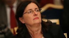 Бобева: Тези, които могат да вземат кредит, не са достатъчно образовани да го правят