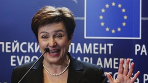 Кристалина Георгиева се изправя срещу Станишев на евровота  