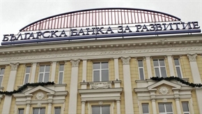 10 търговски банки готови да отпуснат кредити на бизнеса с гаранция от ББР