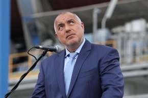 Ровят в заплатите на чиновниците