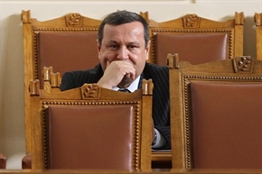 Хасан Адемов: Няма пари за детски добавки за всички деца