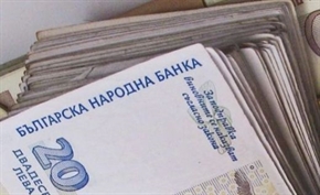 Кредитите падат