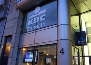  Знакова сделка на финансовия пазар: KBC купува NN България 