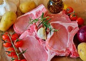 Китай: Нарастващото производство води до спад в цените на свинското месо