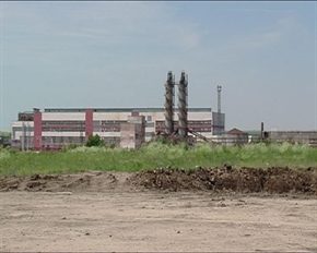 Захарният завод на Гриша Ганчев край Камено фалира, режат го на скрап