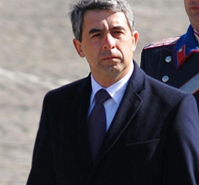 Плевнелиев: Надяваме се възможно най-бързо да купуваме азербайджански газ