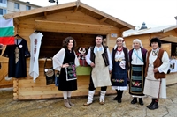 Занаятчийски продукти от България и Румъния гостуват на базар във Велико Търново