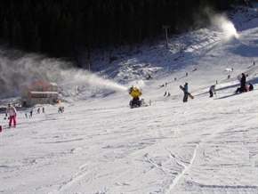 Банско забрани външното строителство през ски сезона